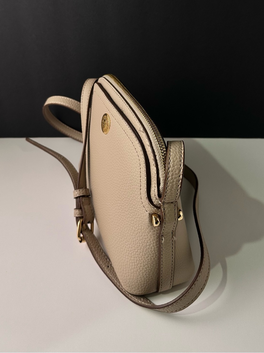 Elegant Anne Klein crossbody bag like new - Picture 2 of 10